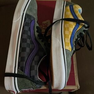 Vans